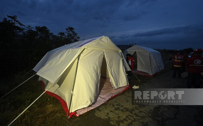   Employees of Azerbaijan Red Crescent Society to spend night in tents on Aghdam-Khankendi road  