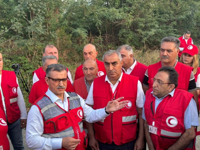    "Biz sabah da, biri gün də yardım göndərə bilərik" -    Novruz Aslan      