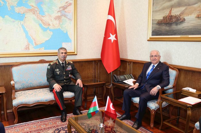 Zakir Həsənov Ankarada türkiyəli həmkarı ilə görüşüb