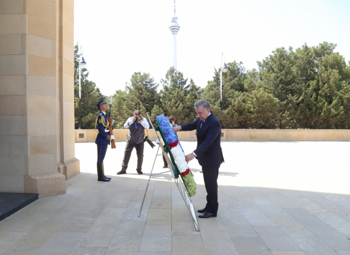 President of Uzbekistan Shavkat Mirziyoyev pays respect to Azerbaijani martyrs