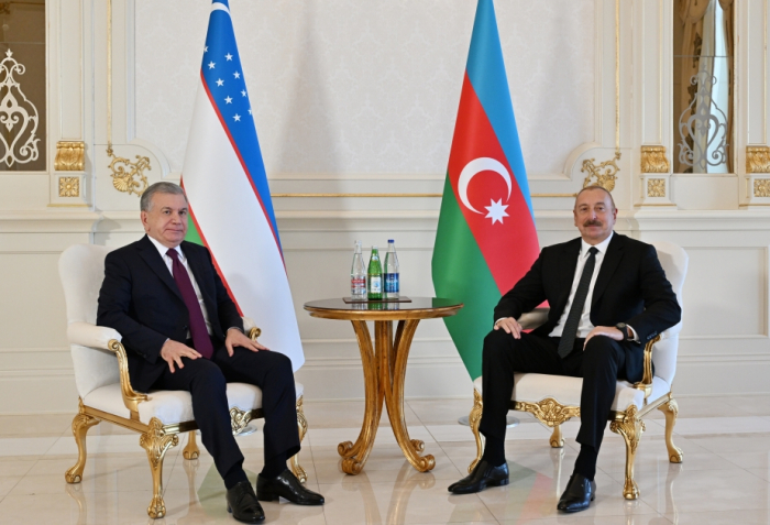 Presidents of Azerbaijan and Uzbekistan hold one-on-one meeting