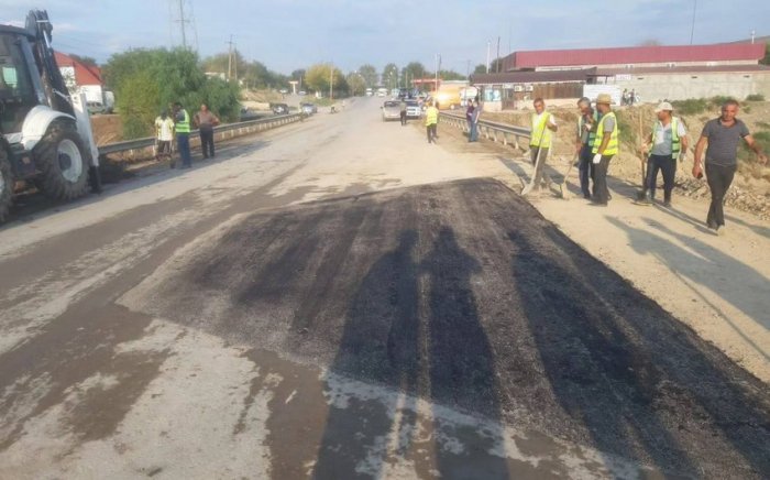  Bakı-Şamaxı-Yevlax avtomobil yolu bərpa olundu     
