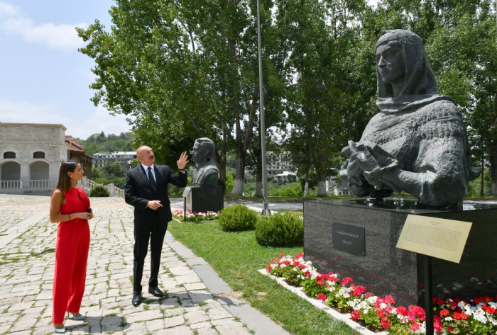  Le président Aliyev : Un autre message qui leur est adressé est de prendre conscience de la situation géopolitique actuelle et de l