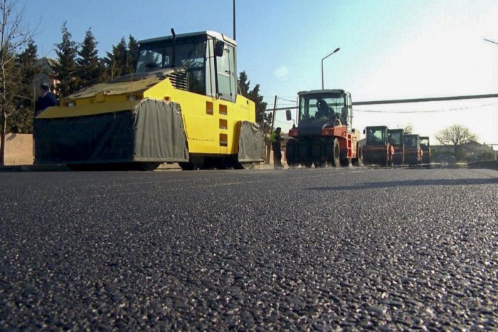 Qaxda yol tikintisinə 4,9 milyon manat ayrılıb