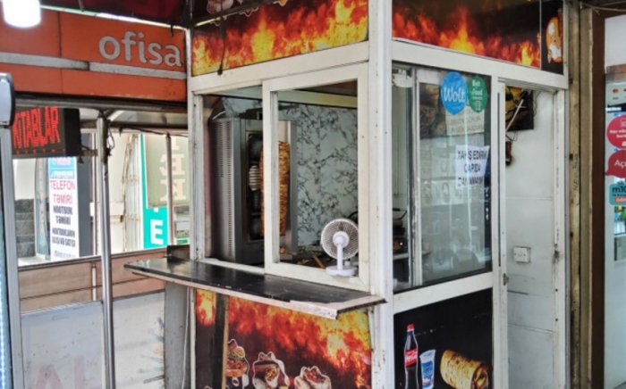 Bu dönərxana antisanitariyaya görə bağlandı