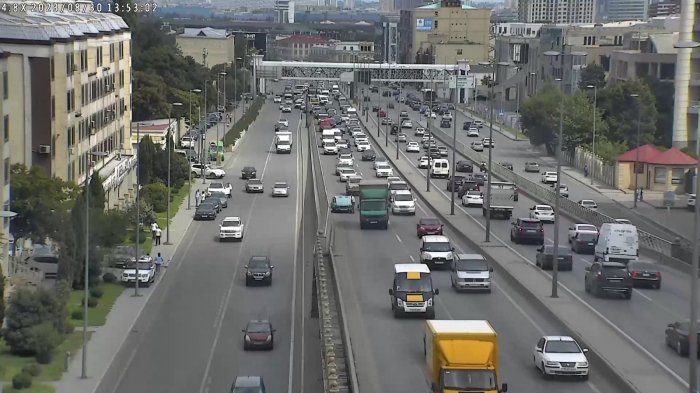    Bu yolda qəza sıxlıq yaratdı -    FOTO      