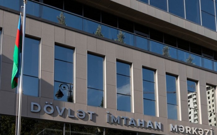 Jurnalist olmaq istəyən üçün qabiliyyət imtahanı keçirilir  
