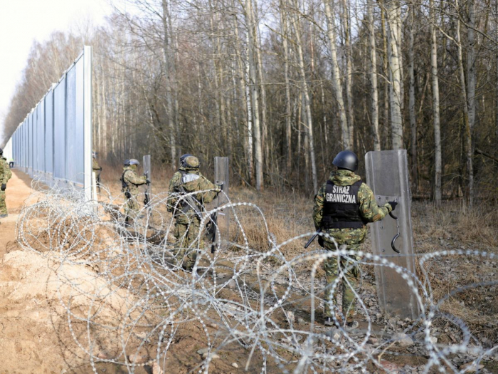 Ukraine : La Pologne envoie des soldats supplémentaires à la frontière biélorusse