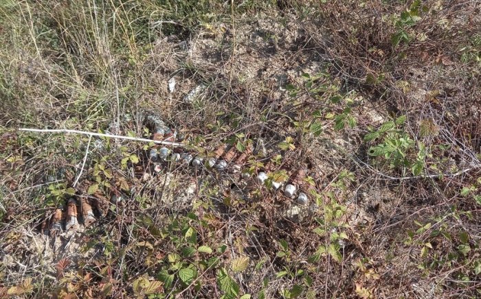 Xocavənddə müxtəlif növ mərmi və patronlar aşkar edilib -    Foto     
