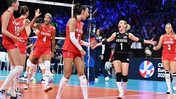   Euro Volley féminin: la Türkiye décroche son premier titre européen  