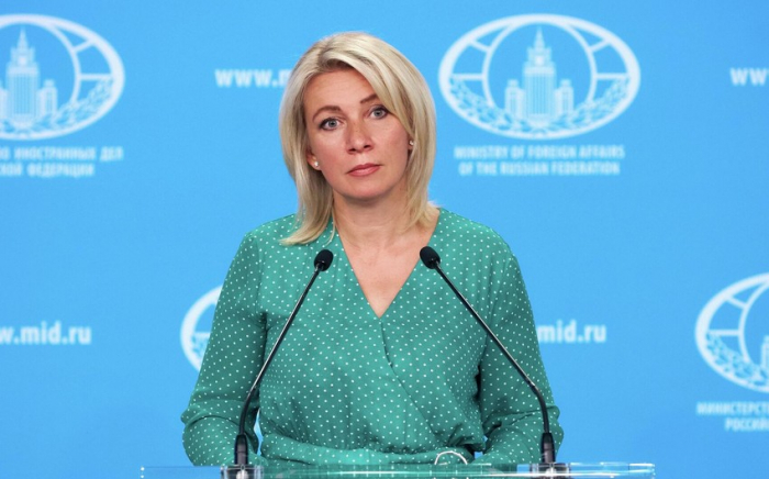     Maria Sacharowa:   „Moskau befürwortet die ungehinderte Freigabe humanitärer Güter über die Aghdam-Route“  