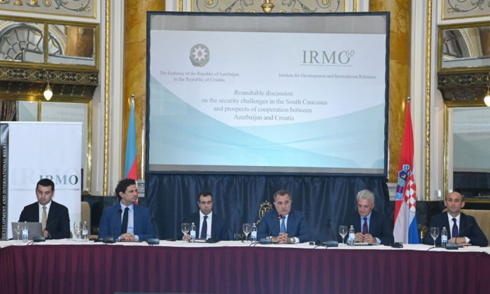   Aserbaidschanischer Außenminister informiert kroatische Wissenschaftler über die Provokationen Armeniens und die Behinderung des Friedensprozesses  