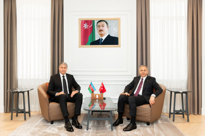   Azerbaijani interior minister meets with Turkish counterpart  
 