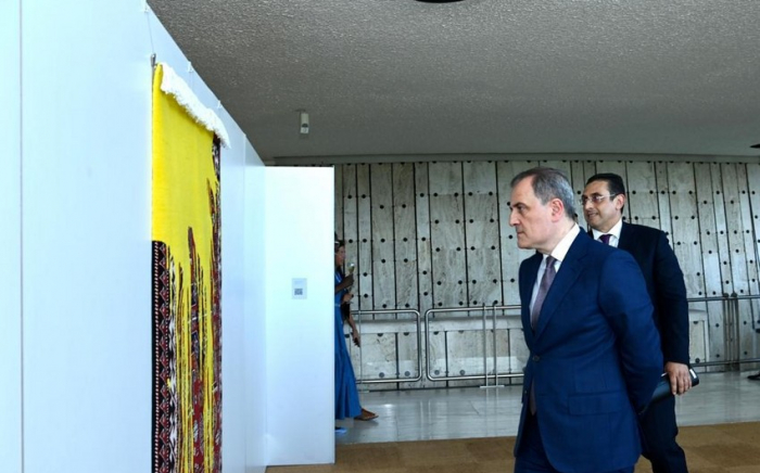   Jeyhun Bayramov nahm an der Eröffnung der Teppichausstellung im UN-Büro in Genf teil   - FOTOS    