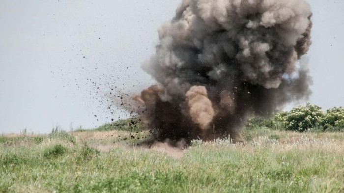   Excavator blows up on mine in Azerbaijan
