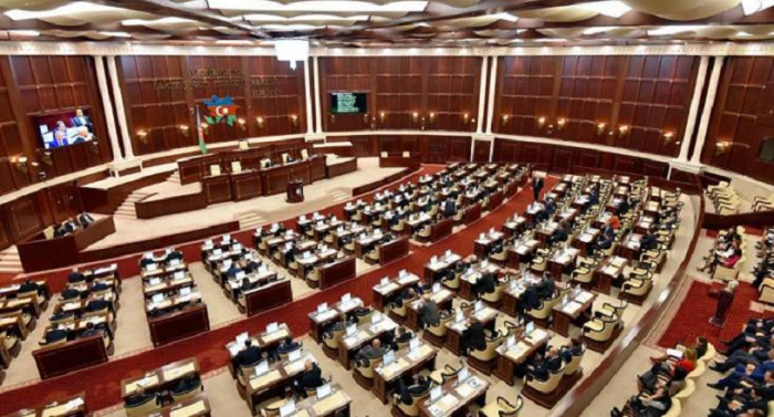  Aserbaidschanisches Parlament appellierte an die internationale Gemeinschaft, Maßnahmen zur Terrorismusbekämpfung zu ergreifen 