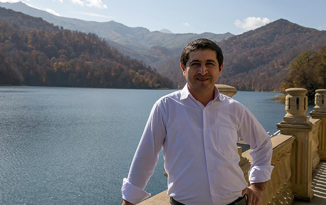 İctimai fəal Rail Abbasov həbs edildi  
