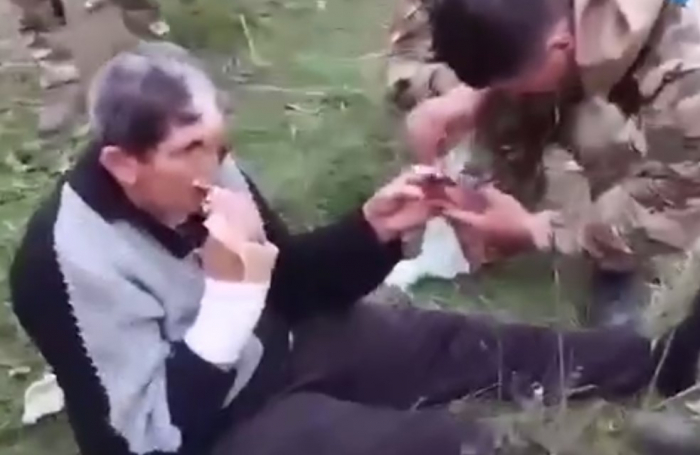   Aserbaidschanische Soldaten helfen verwundeten armenischen Einwohnern von Karabach –   VIDEO    