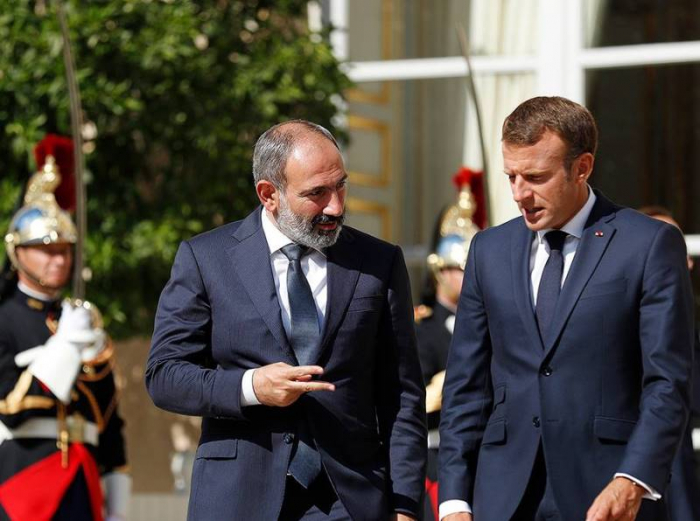 Paşinyan Makronla Qarabağı müzakirə etdi
Paşinyan Makronla Qarabağı müzakirə etdi