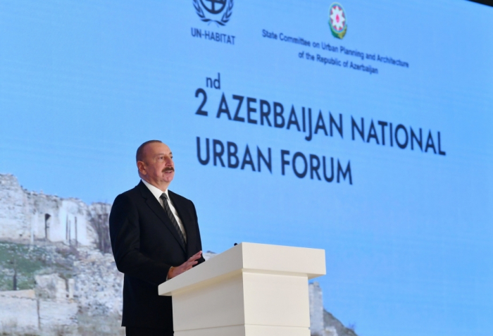   Le président Aliyev évoque les raisons de l’éclatement de la Guerre patriotique au Forum urbain national  