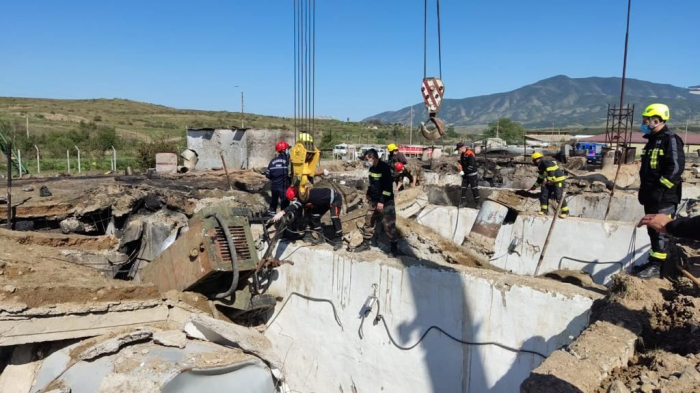   Aserbaidschan schließt Such- und Rettungsaktionen nach der Tankstellenexplosion in Khankendi ab  