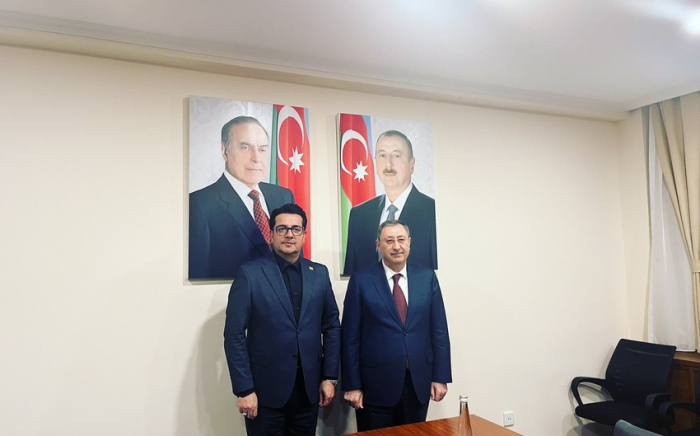 Xələf Xələfov İran səfiri ilə ikitərəfli münasibətləri müzakirə edib
Xələf Xələfov İran səfiri ilə ikitərəfli münasibətləri müzakirə edib