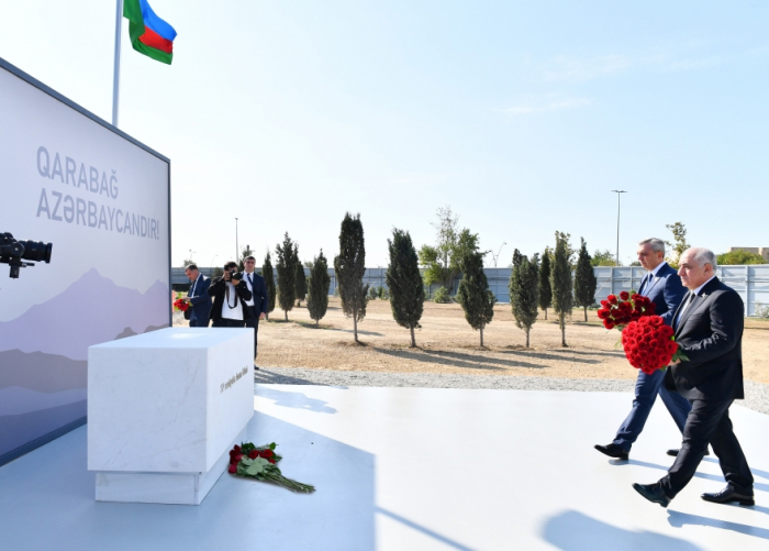 Azerbaijani state and government officials visit Victory Park under construction