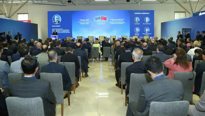  Le 3e Forum de l’énergie Azerbaïdjan-Türkiye entame ses travaux au Nakhtchivan 