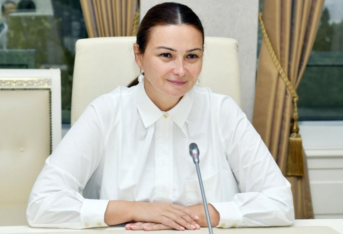   Mərkəzi Klinika:  "Qənirə Paşayevanın vəziyyəti ağır olaraq qalır"   