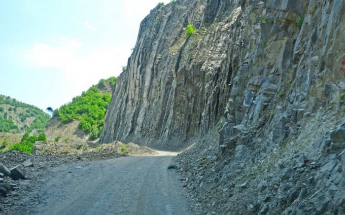 İsmayıllı-Lahıc yolu açıldı  
