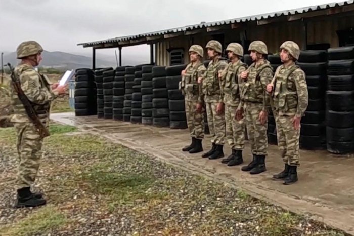       MN:   "Hərbçilərimiz hər an istənilən təxribatın qarşısını almağa qadirdir"   
