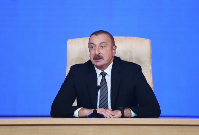  Presidente de Azerbaiyán: "Observamos el interés de las empresas de Asia Central en la Zona Franca de Alat"  
