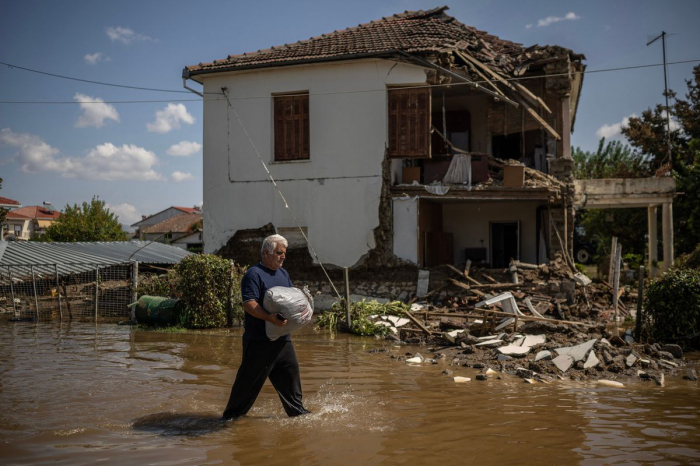 Inondations meurtrières en Grèce : 7 morts, l