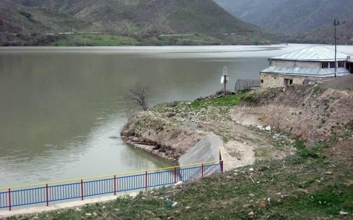   La Agencia Estatal de Recursos Hídricos de Azerbaiyán controla el embalse de Sarsang  