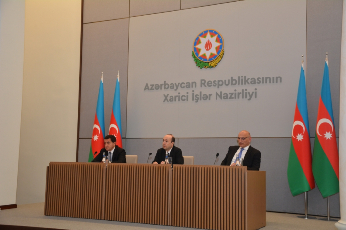  La Cancillería de Azerbaiyán celebra una sesión informativa para el cuerpo diplomático sobre la última situación en la región 