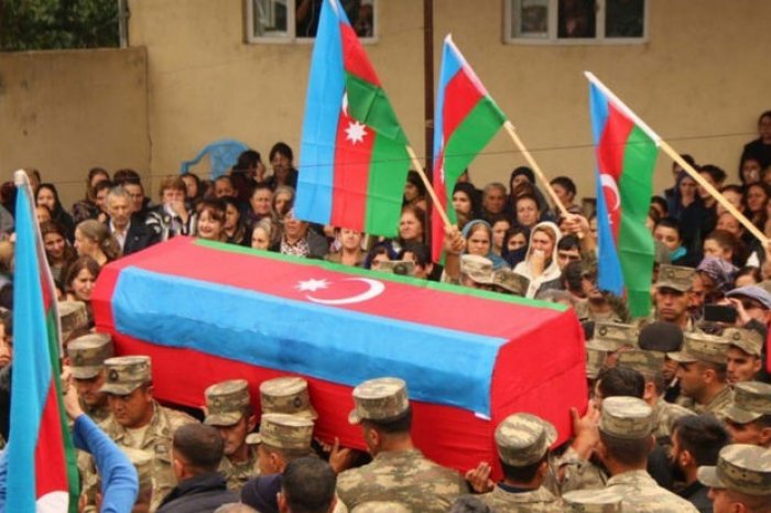    Antiterror tədbirləri zamanı şəhid olan İlkin Qarayevlə Samuxda vida mərasimi keçirilir  