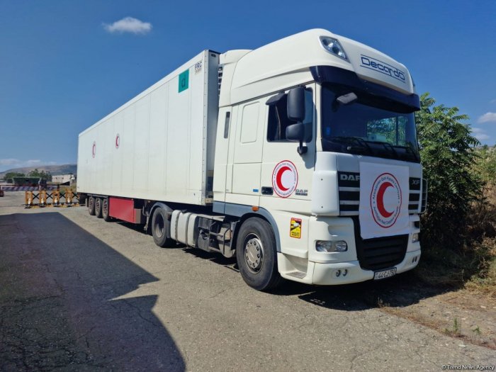 Convoy with 40 tons of flour sent from Baku awaits on Aghdam-Khankendi road for six day in a row