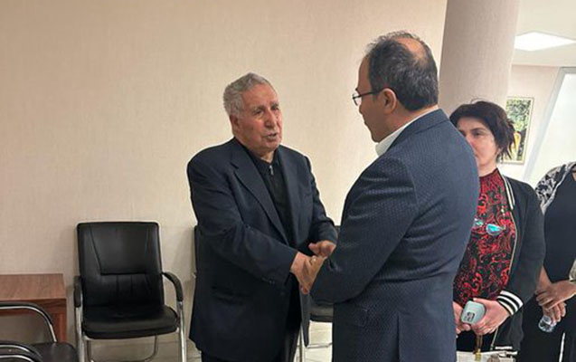    Türkiyə səfiri Qənirə Paşayevanın ailəsinə başsağlığı verdi  
   
