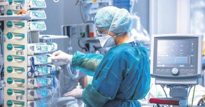      Həkim-infeksionist:    "COVID-19-a yoluxmaların sayı artarsa, karantin tədbirləri qaçılmazdır"   