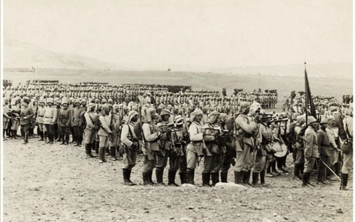    Bakının işğaldan azad edilməsindən 105 il ötür     
