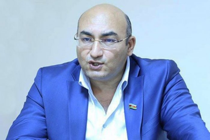    Ümid Partiyası dövlət qeydiyyatına alınıb  
   