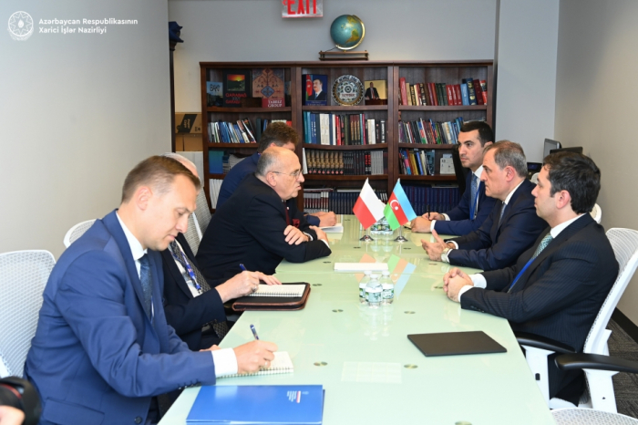   Azerbaijani FM meets with his Polish counterpart in New York   