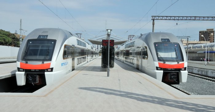 Sumqayıt-Bakı qatarında yaranan problemin səbəbi açıqlandı  
