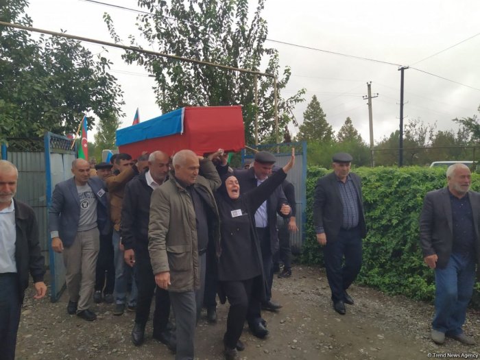   İtkin düşən döyüşçümüzün nəşi 30 ildən sonra dəfn edilir -    FOTOLAR       