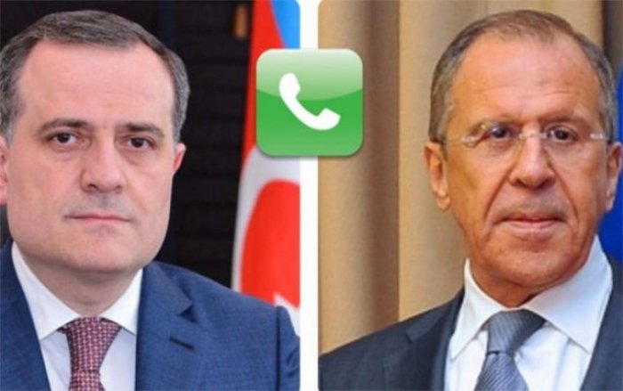   Rusiya və Azərbaycan  xarici işlər nazirləri telefonda danışıblar 