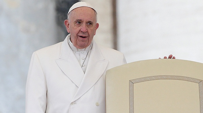   Le pape François renouvelle son appel au dialogue entre l