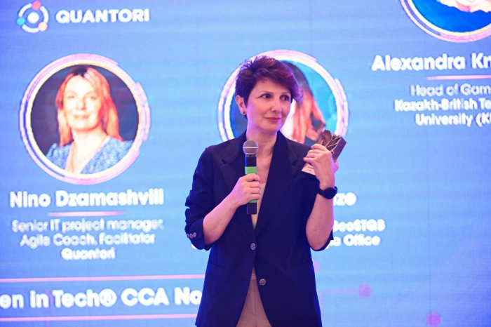 AzerTelecom CEO receives prestigious Global Leadership Women in Tech® Award -  PHOTO 