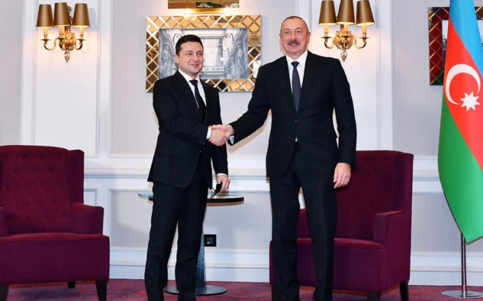   Wolodymyr Selenskyj rief den aserbaidschanischen Präsidenten Ilham Aliyev an  