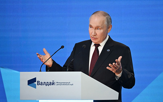    “Kiməsə xəbərdarlıq etməyə nə haqqın var?” -    Putin ABŞ və Qərbə səsləndi     
   