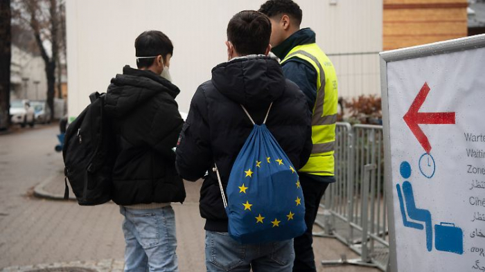   EU-Asylbehörde rechnet mit einer Million Anträgen  